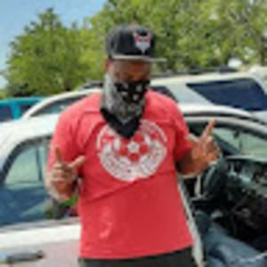 Meet your Posher, Alanda